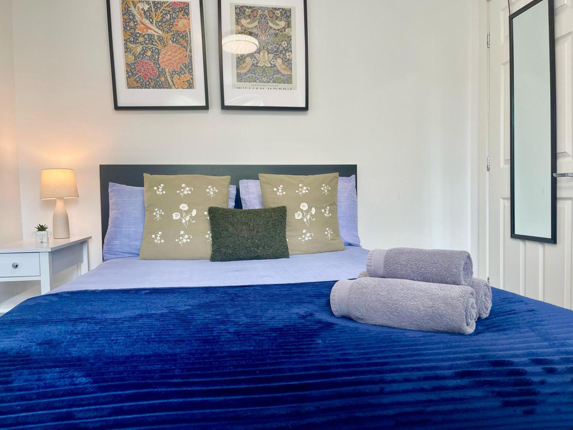Cozy 2-bedroom Flat With Private Balcony Near Islington Station, Canonbury