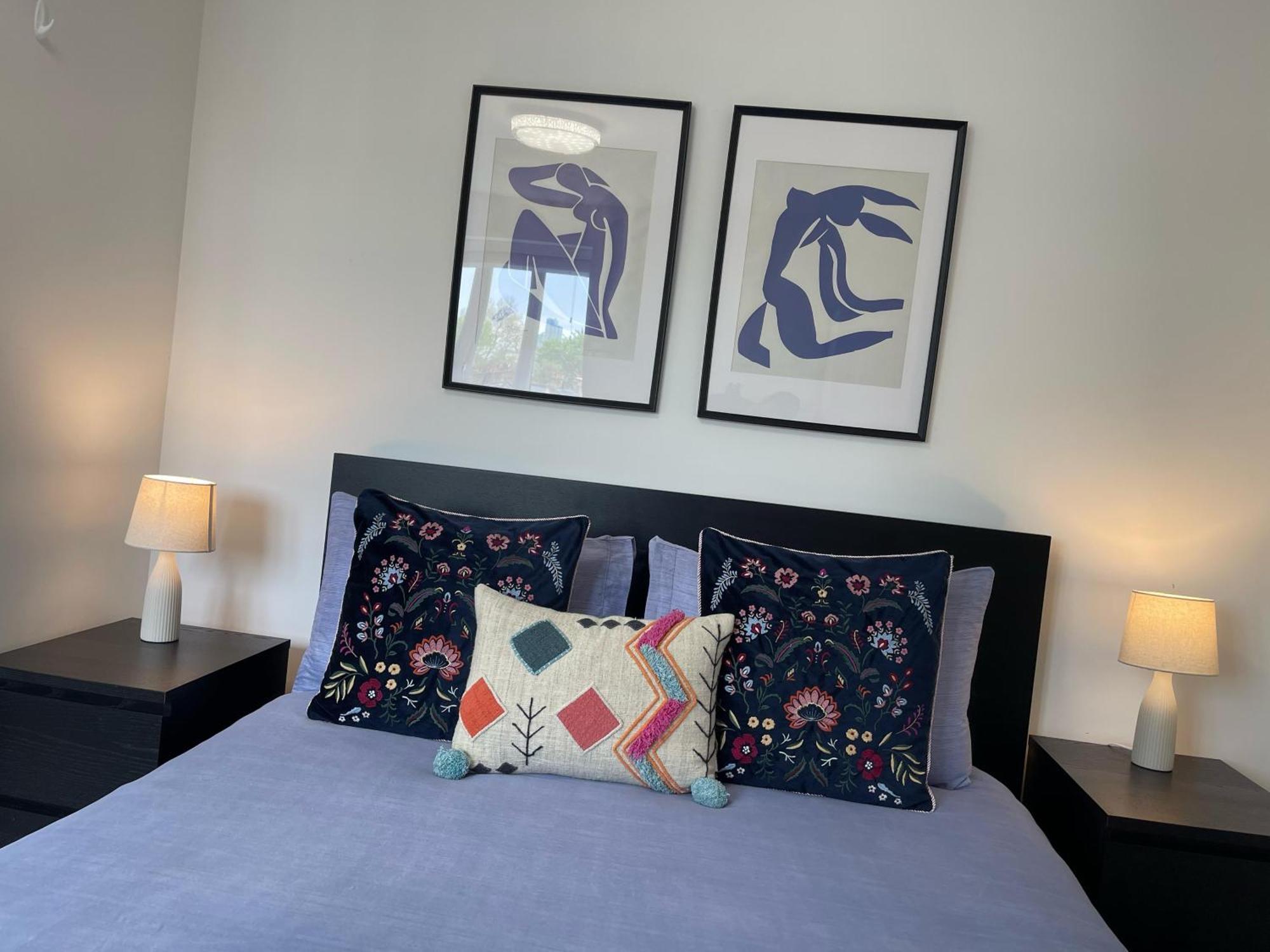 Cozy 2-bedroom Flat With Private Balcony Near Islington Station, Canonbury Apartment London
