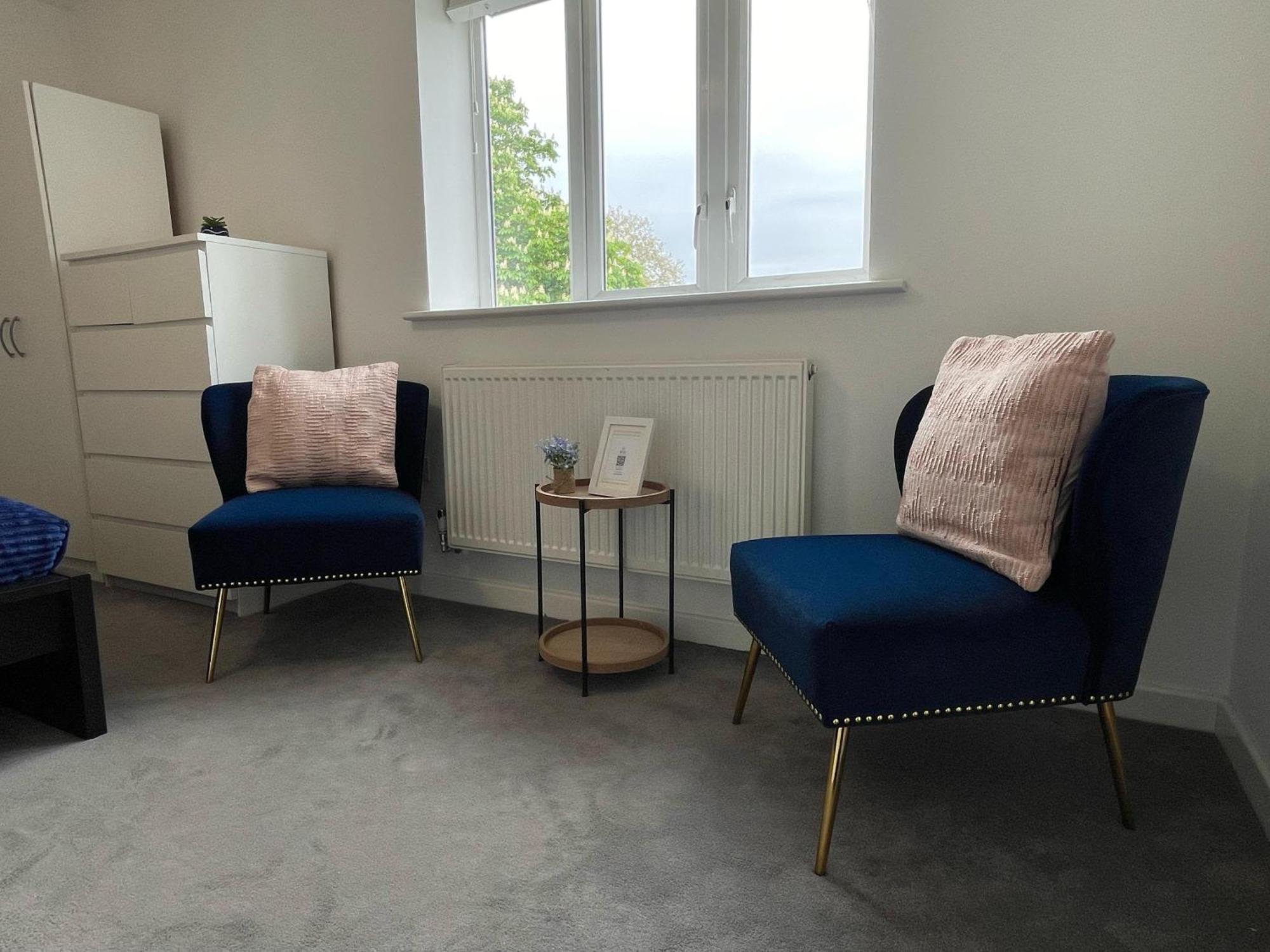Cozy 2-bedroom Flat With Private Balcony Near Islington Station, Canonbury *