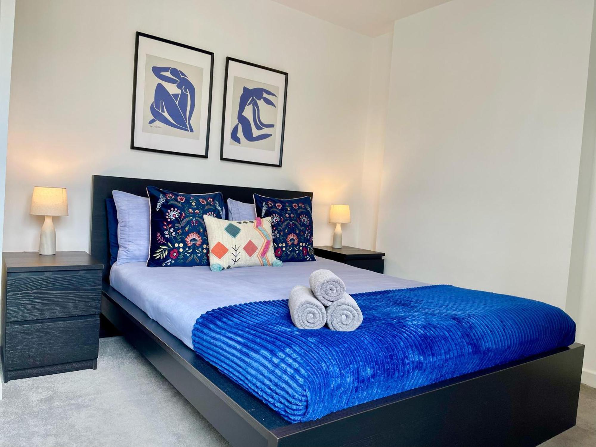 Apartment Cozy 2-bedroom Flat With Private Balcony Near Islington Station, Canonbury *